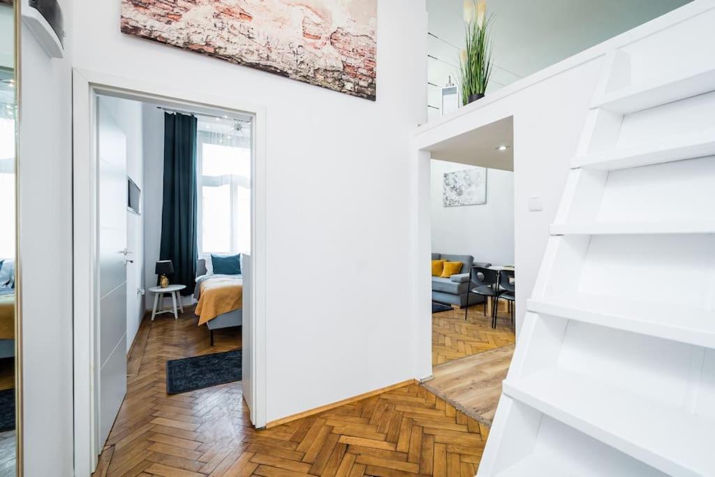 Royal City Apartment 40 M2 Kraków Zewnętrze zdjęcie